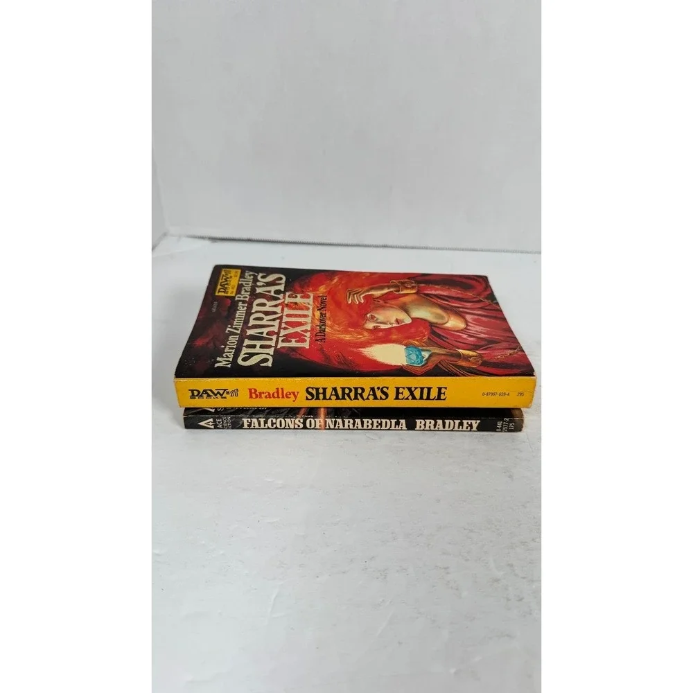 Sharra's Exile & Falcons of Narabedla Marion Zimmer Bradley Sci-Fi Fantasy PB